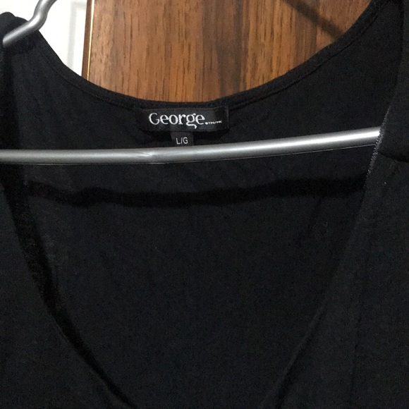 Blouse - Picture 3 of 3